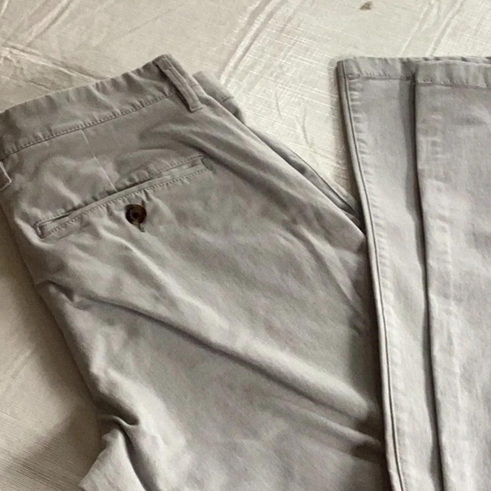 Mens light grey chinos - Picture 2 of 4